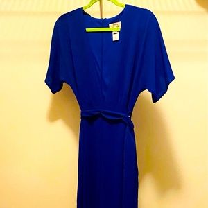 Pretty in blue! Low cut jumper ready for summer!